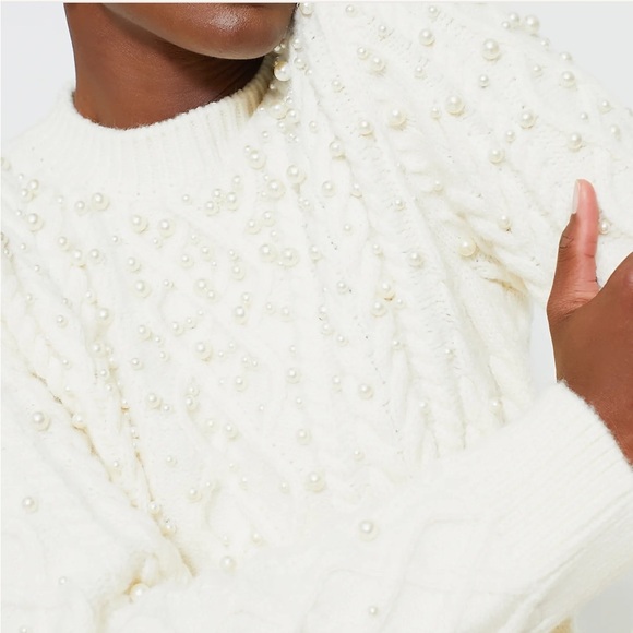 Hyacinth House Tuckernuck “Ellis” Cream  Sweater With Pearls Size XS New! - Picture 3 of 11